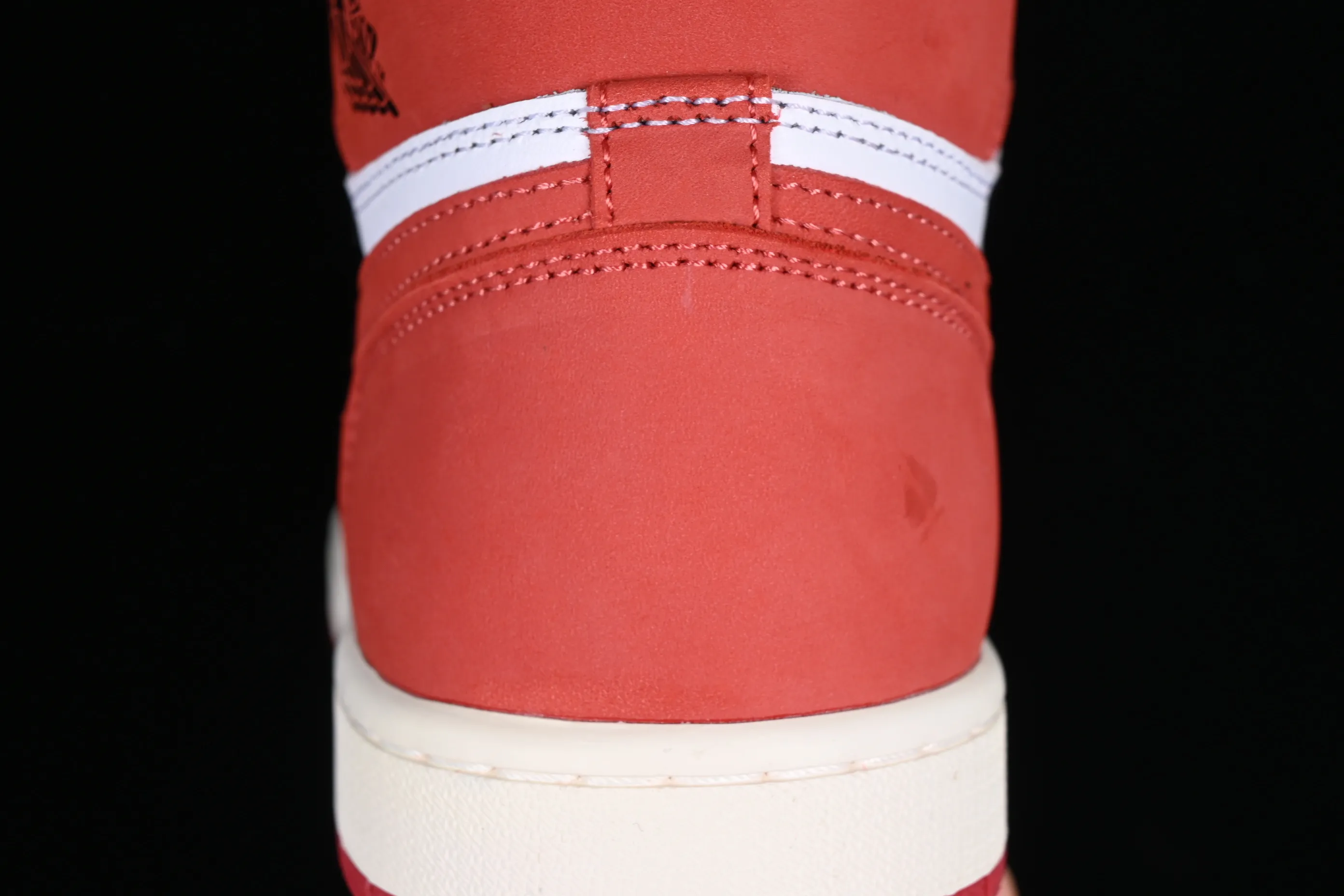 All Categories Air Jordan Jordan Series Basketball Shoes Air Jordan 1 High Air Jordan 1 Retro High OG Black and White Red Toe Six Crown Poker Basketball Shoes 555088-112